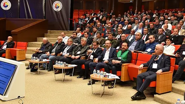 KTO Meclis üyeleri TOBB'a çıkarma yaptı
