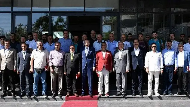 KTO Yönetim Kurulu Başkanı Ömer Gülsoy: 'Ülke çıkarlarını kendi çıkarlarımızın üzerinde tutarak hareket etmeliyiz'
