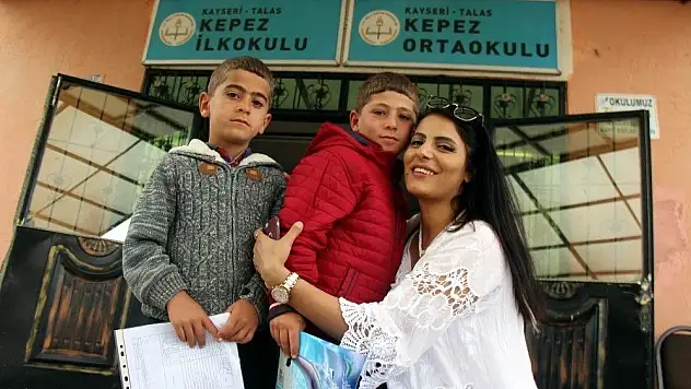 Küçük Necati'nin karne heyecanı