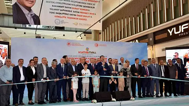 KUMSMALL AVM'nin resmi açılışını Cumhurbaşkanı Erdoğan yaptı