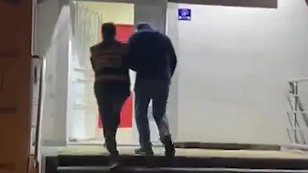 Kuryeyi tehdit eden kişi yakalandı