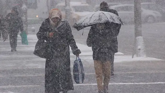 Dikkat! Yetkililer uyardı kuvvetli kar yağışı geliyor