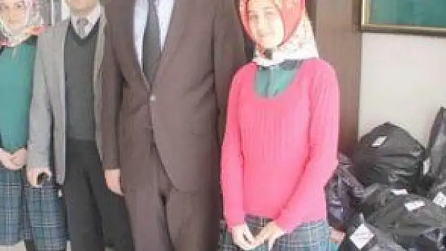LİSELİ ÖĞRENCİLERDEN ANLAMLI KAMPANYA 