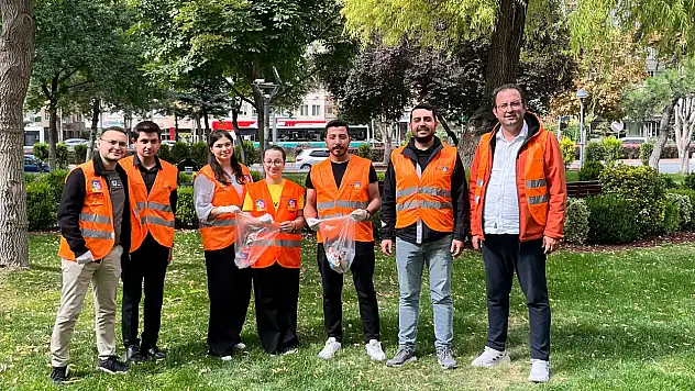 LÖSEV, 8 ilde eş zamanlı bakın ne yaptı!