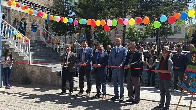M. Akif Ersoy Ortaokulunda Bilim Şenliği yapıldı
