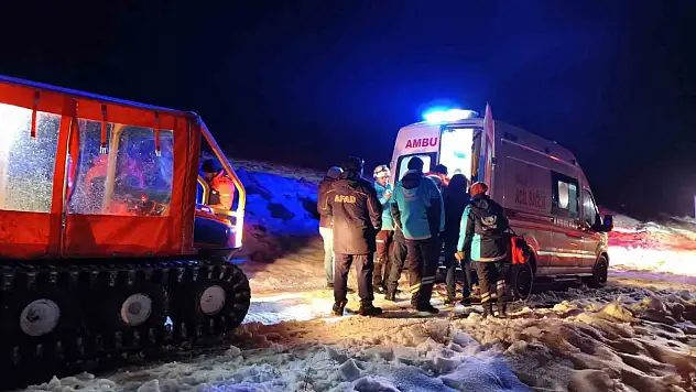 Kayseri'de gerilim dolu anlar! İşçiler donma tehlikesi atlattı