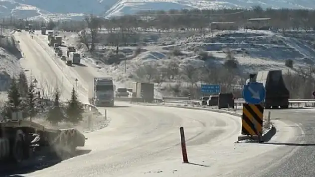Malatya–Kayseri yolunda buzlanma tehlikesi
