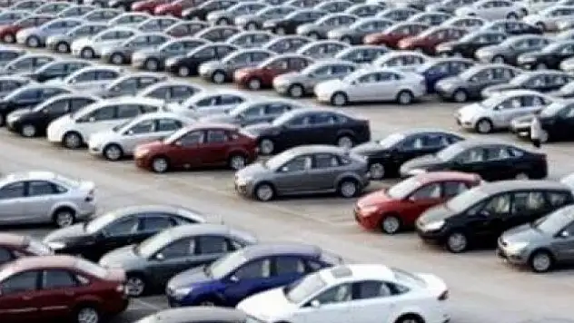 Maliyeden otomobilde vergi indirim sürprizi
