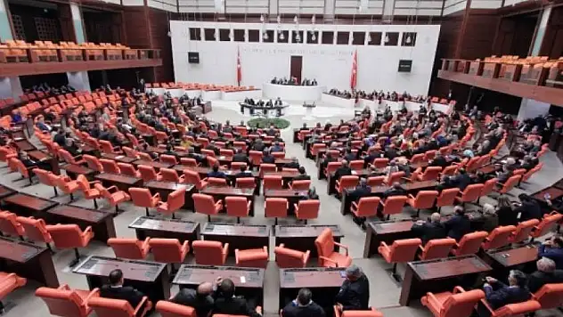 Meclis, başkanını seçiyor