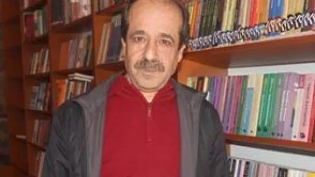 MEDRESE ESNAFINDA TAŞINMA TELAŞI