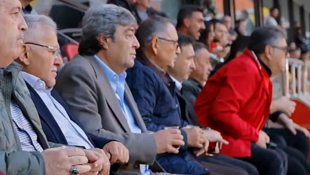 Mehmet Özhaseki'den aylar sonra bir ilk!