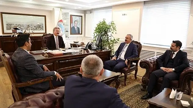 'İki vakıf, bir sendika ziyaretlerinde sosyal sorumluluk projeleri değerlendirildi'