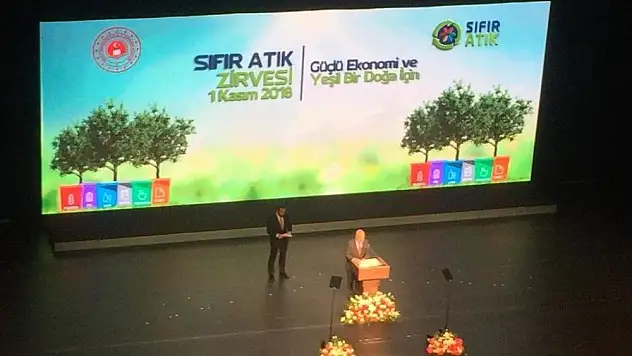 Melikgazi Belediyesi Atık Toplama Ve Değerlendirme Projesi Beştepe Millet Kongre ve Kültür Merkezi'nde Tanıtıldı
