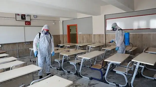 Melikgazi Belediyesi eğitim öncesi okulları dezenfekte etti