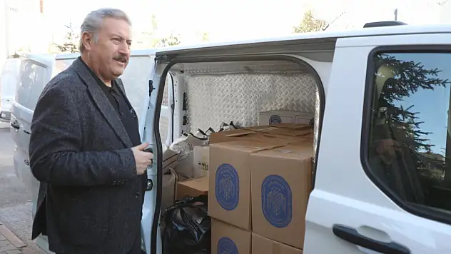 Melikgazi Belediyesi'nden anlamlı hareket! Tek tek dağıtıldı