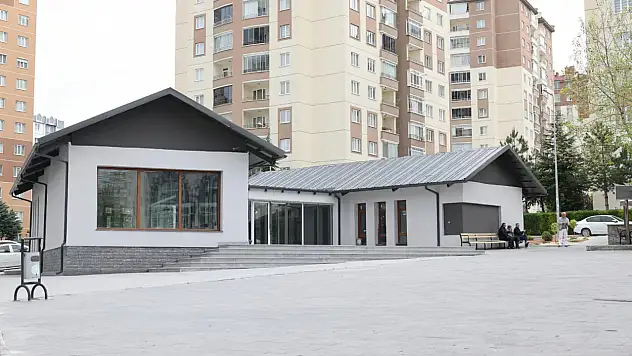 Melikgazi Belediyesi'nden bir sosyal tesis daha: Hem gençlere hem de yaşlılara yönelik!