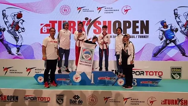 Uluslararası Turkish Open'de parladılar...