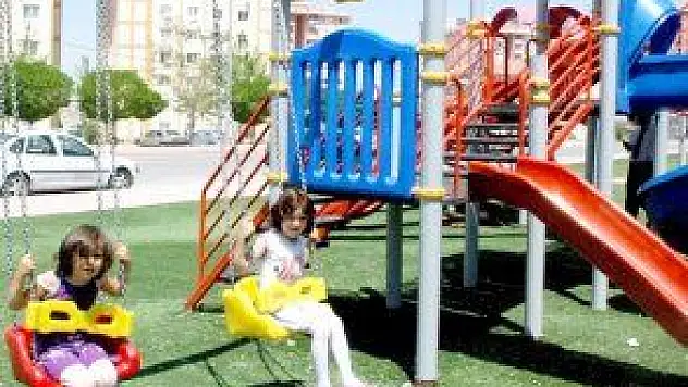 MELiKGAZi BELEDiYESi PARKLARI YENiLiYOR!