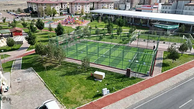 Melikgazi'de 18 saha hizmette