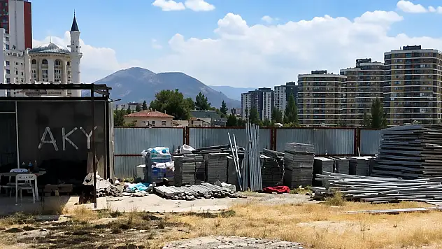 Melikgazi'de 7 ayda tamamlandı! Yeni okul için tarih verildi