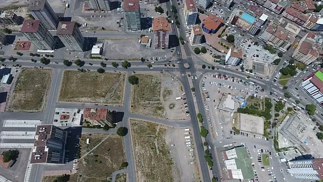 Melikgazi'de imar planlamasında teknolojinin tüm imkanları kullanılıyor
