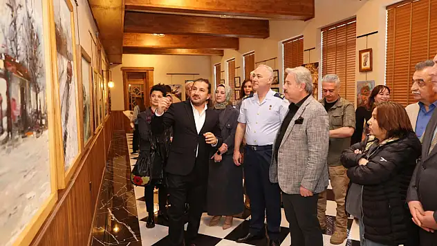 Melikgazi'de 'Karma Resim Sergisi' ziyaretçilerine açıldı