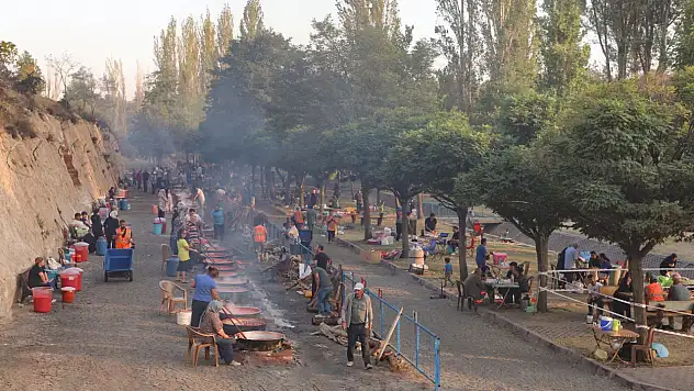 Melikgazi'de o etkinliğe binlerce kişi katılarak rekor kırdı