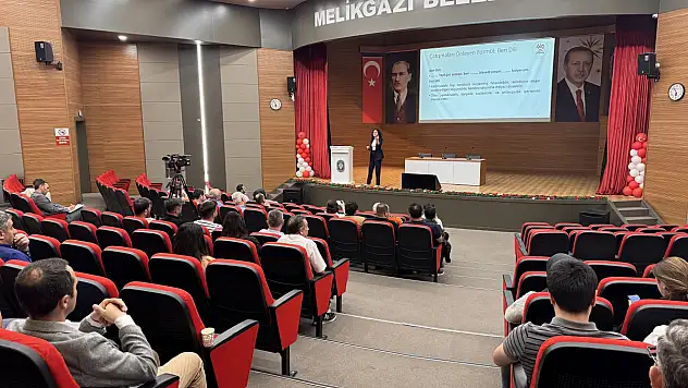 Melikgazi'de personele eğitim