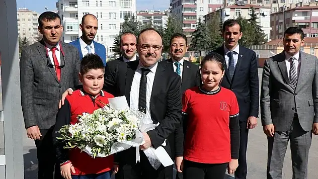 'Güçlü bir ülke olmak için çocuklarımızı dolu dolu yetiştirmemiz gerekiyor' 