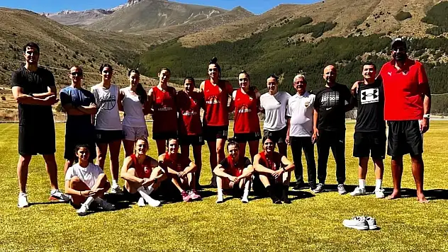 Melikgazi Kayseri Basketbol'un Erciyes kampı sona erdi!
