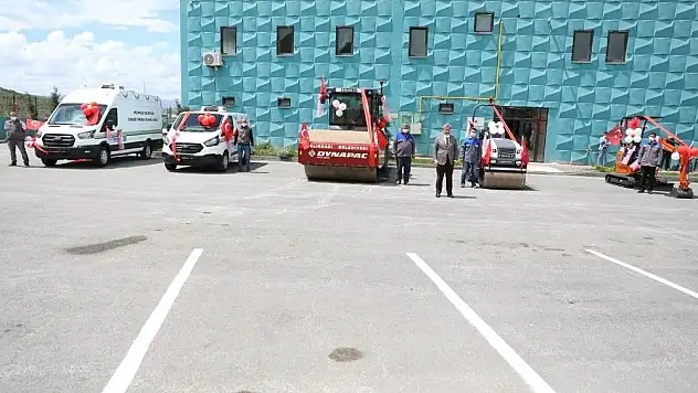 Melikgazi'nin 5 yeni aracı hizmette yarışmaya başladı