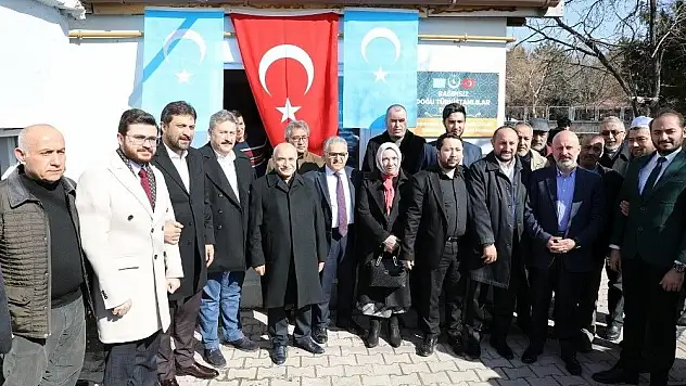 Memduh Başkan, Bağımsız Doğu Türkistanlılar Derneği'nde