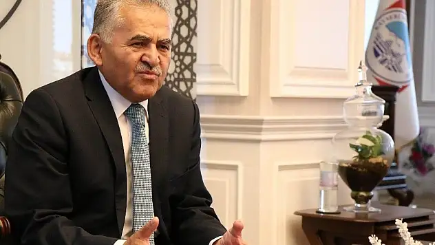 Memduh Büyükkılıç: 'Vatandaşlarımızın ihtiyaçlarını zamanında karşılamak için çalışıyoruz'
