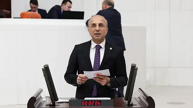 'Memlekette her şeyin çivisini çıkardınız'