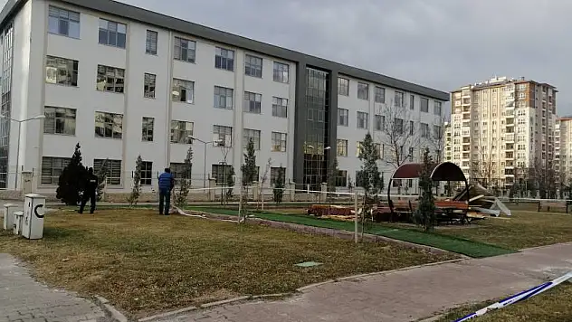 Meteorolojiden kuvvetli rüzgar uyarısı