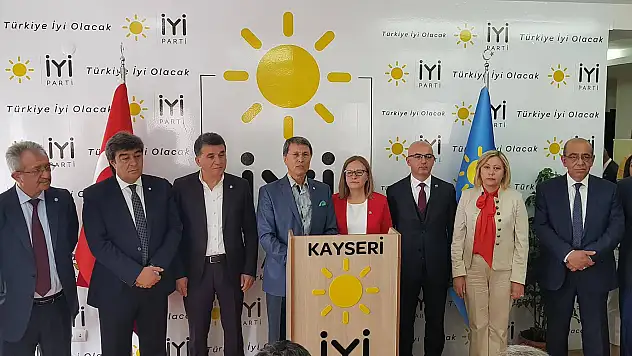 'Mevki, makam derdim olsaydı Bakanlık teklifini kabul ederdim'
