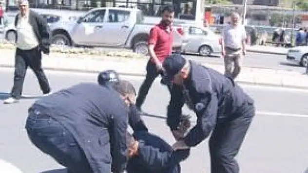 MEYDAN'DA ŞÜPHELİ  OPERASYONU!  