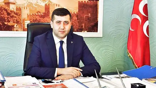 MHP'de hangi ilçe başkanları değişti?