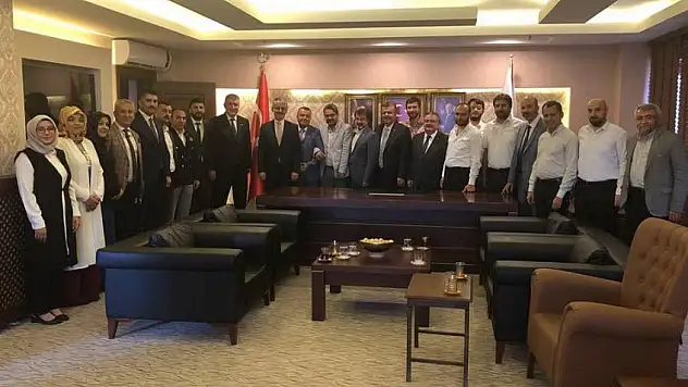 MHP'den , Ak Parti'ye ziyaret