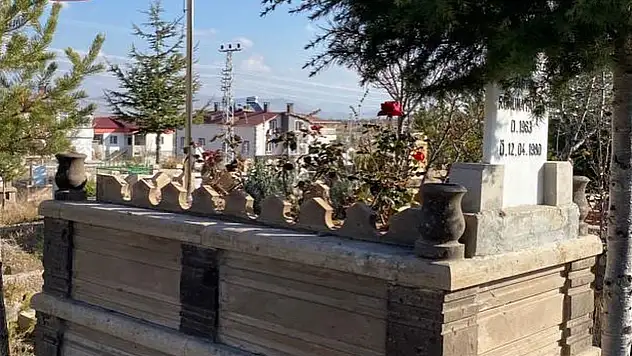 MHP eski Milletvekili Korkmaz: Ülküleri vardı, cihanı kuşatan, iyi atlara binip gittiler...