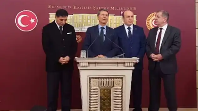 MHP'li Halaçoğlu: &quotÖzdağ'ın Milliyetçi Hareket Partisi'nden İhracını Kınıyoruz&quot