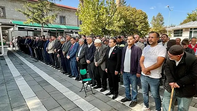 MHP'li ilçe başkanının acı günü