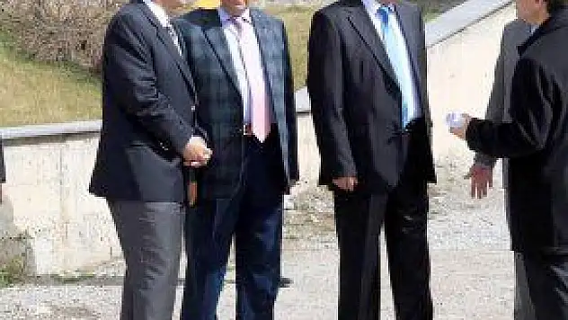MHP'Lİ ÖZSOY'DAN ÖZHASEKİ'Yİ KIZDIRACAK 'İHALE' FOTOĞRAFI!