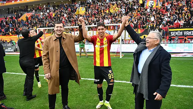 MHP'li Vekil'den Kayserispor galibiyeti sonrası dikkat çeken video!