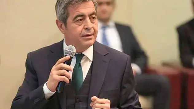  MHP'li Yücel: AKP yerel yönetimlere neden bu kadar geniş yetkiler peşinde?
