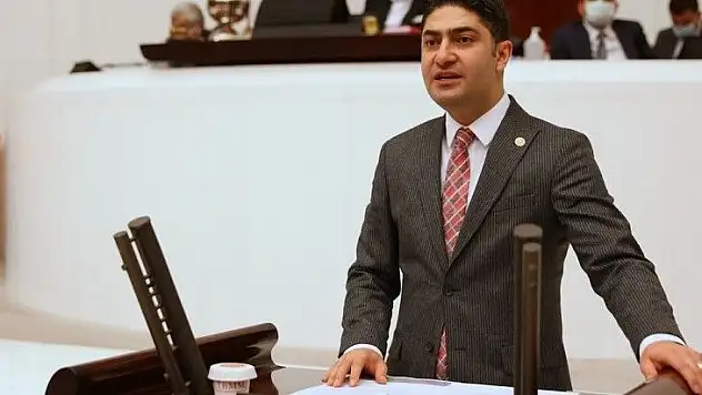 MHP Milletvekili Özdemir'den, İYİ Parti Milletvekili Ataş'a Suriyeli tepkisi: