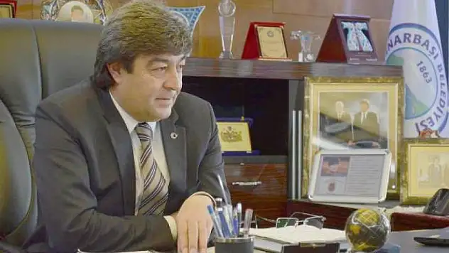  MHP Pınarbaşı Belediye Başkanı Dursun Ataş, partisinden istifa etti