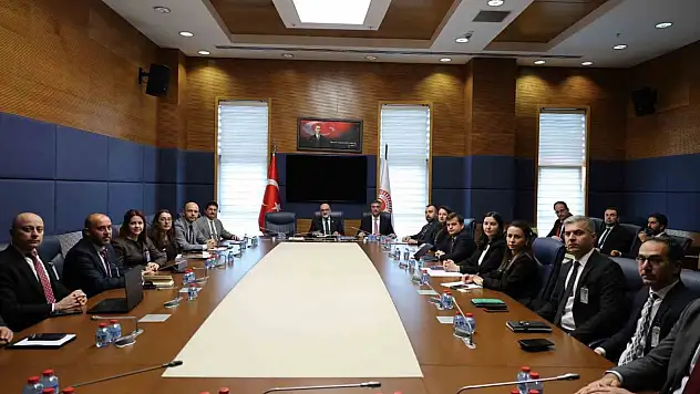 Milletvekili Cıngı'dan bina görevlerine destek: Şartlar iyileşiyor