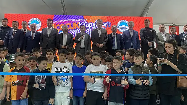 Milletvekili Çopuroğlu 'her yerde'