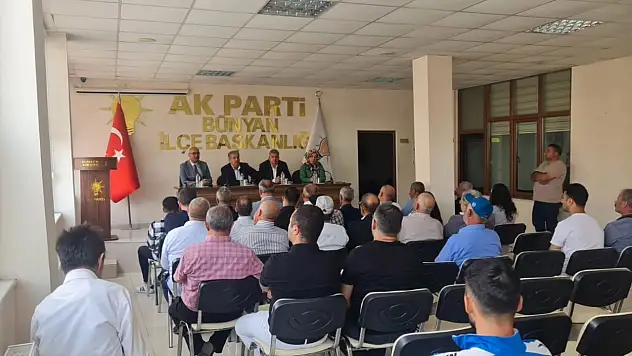 Milletvekili Özsoy, Bünyan ve Akkışla'da bayramlaştı!